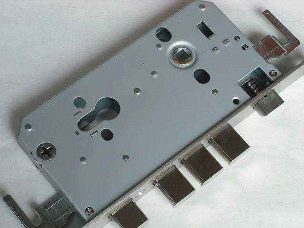 古蔺24小时上门开锁公司